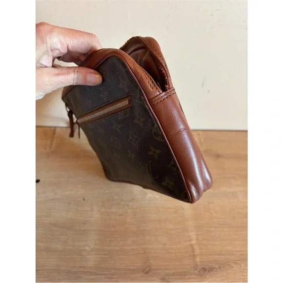 Authentic Louis Vuitton clutch monogram - Picture 2 of 7